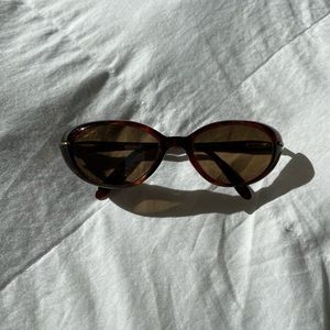 Ray Ban ladies sunglasses